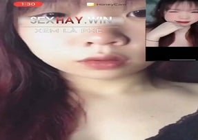 วิดีโอเซ็กซ์ที่ไม่ครอบคลุมของ Dinh Thi Huyen และคนรักของเธอ